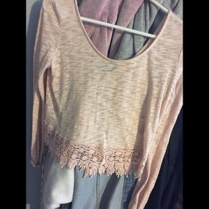 LA hearts Cropped shirt